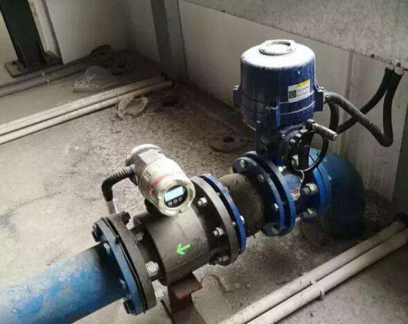 Electromagnetic flowmeter specification